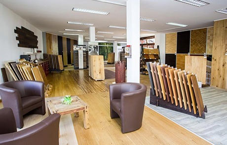 Innenansicht Ladenlokal Holzboden-Direkt Stuttgart/Filderstadt